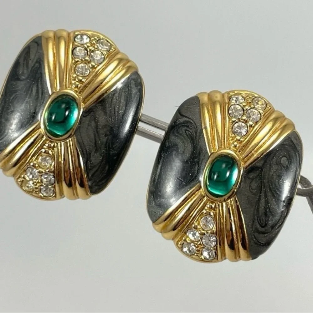 Vintage Kenneth Jay Lane for Avon Green Glass Cabochon Earrings - Picture 3 of 7